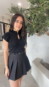 HOS - PLEATED SKIRT